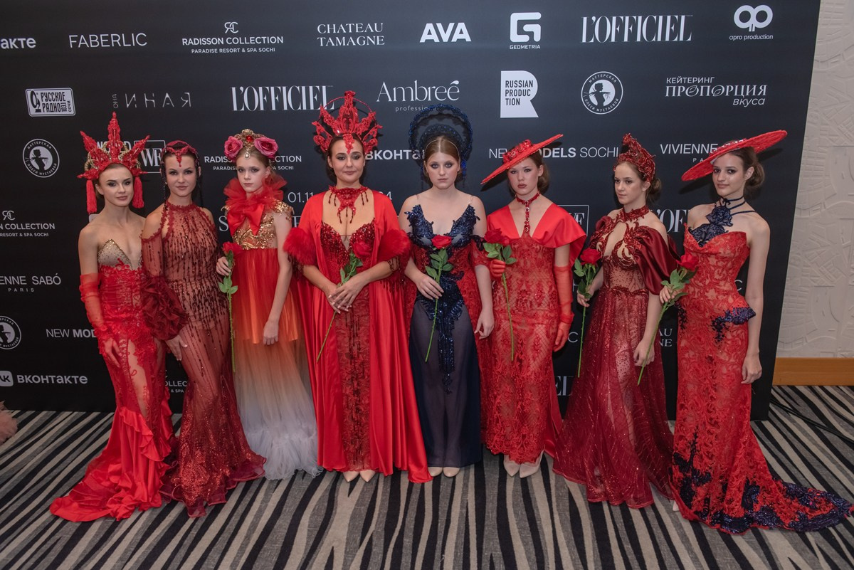 SochiFashionWeek2024 дизайнер Анохина Светлана. Семейный и коммерческий фотограф в Сочи Александр Бодунов