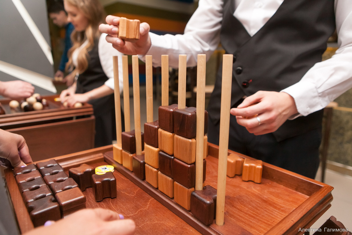 Репортажная фотосъемка мероприятий. Выпускные фотоальбомы и папки для школ и садиков в Челябинске