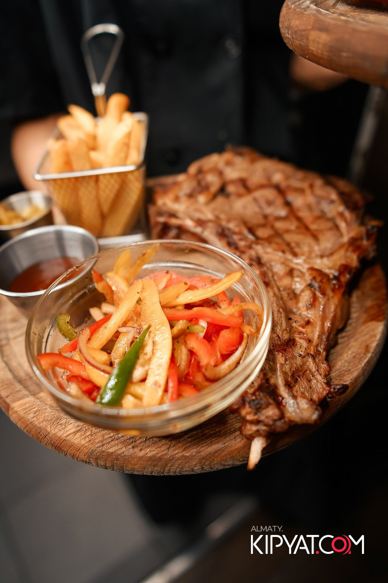 Victroy Pub. КИПЯТКОМ АЛМАТЫ!