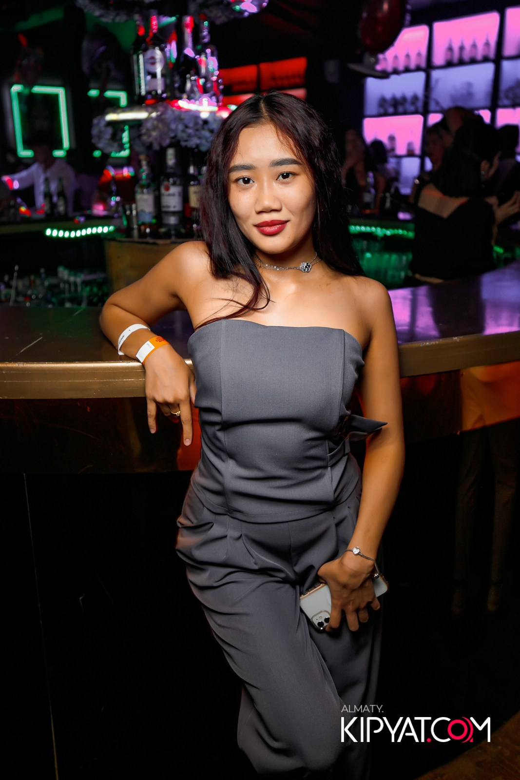 UYAT EMES BAR. КИПЯТКОМ АЛМАТЫ!