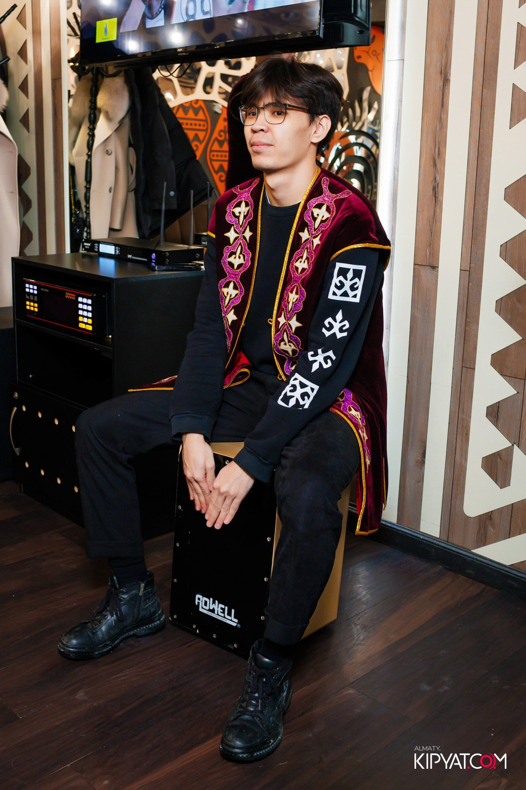 УХО И МЕДВЕДЬ НА САИНА. КИПЯТКОМ АЛМАТЫ!