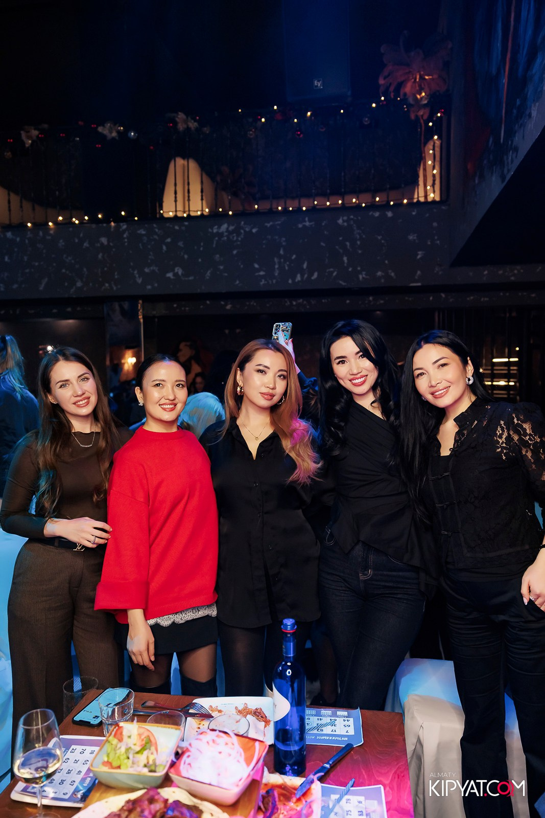 МУЗЫКАЛЬНОЕ ЛОТО В HIT RETRO. КИПЯТКОМ АЛМАТЫ! Фотосъемка мероприятий в Алматы