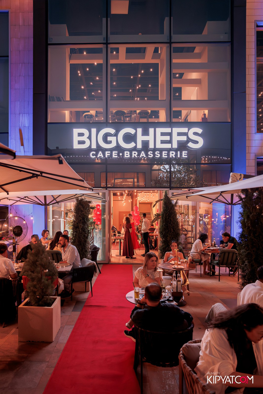 ОФИЦИАЛЬНОЕ ОТКРЫТИЕ РЕСТОРАНА BIG CHEFS. КИПЯТКОМ АЛМАТЫ!