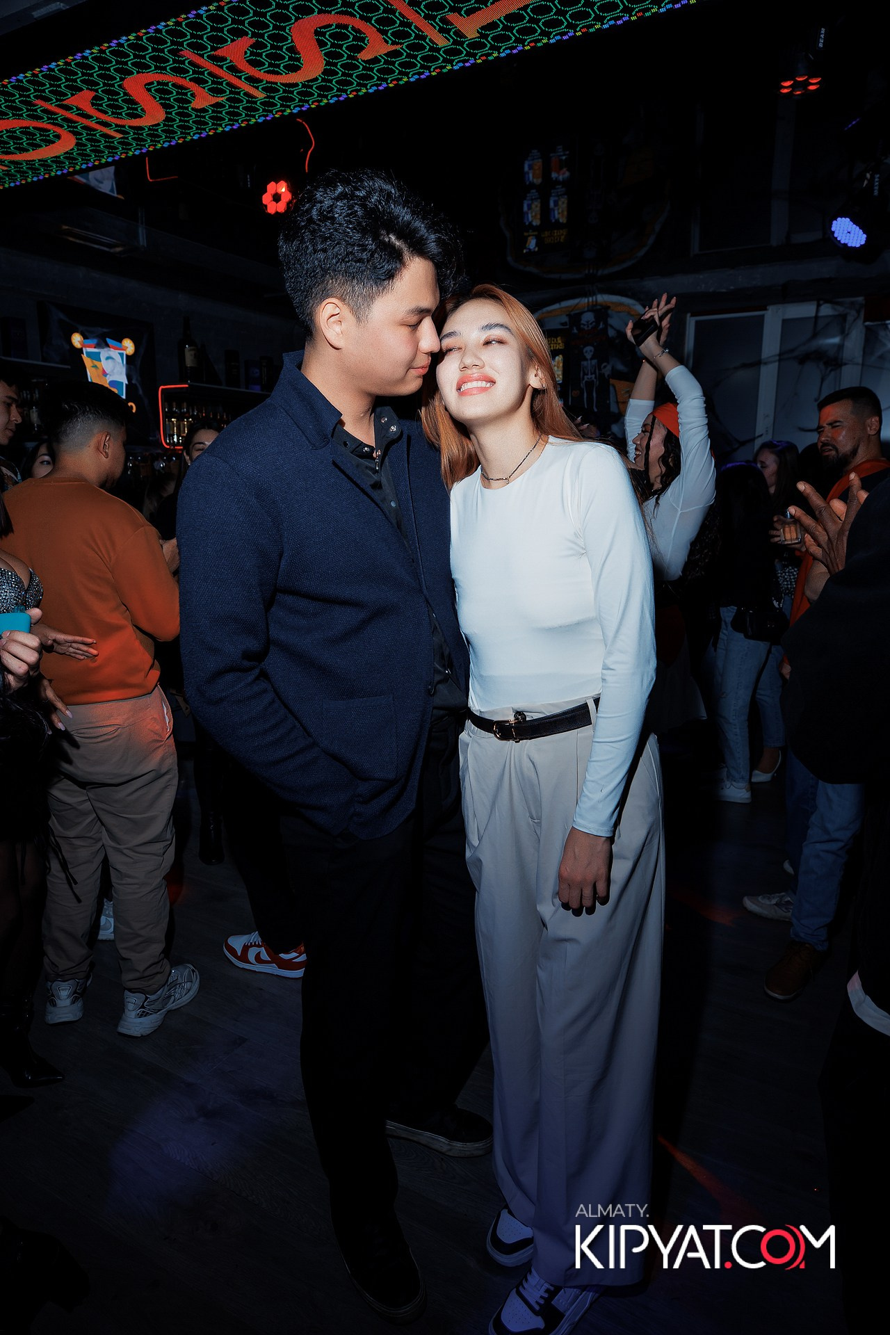 PICASSO BAR. КИПЯТКОМ АЛМАТЫ!