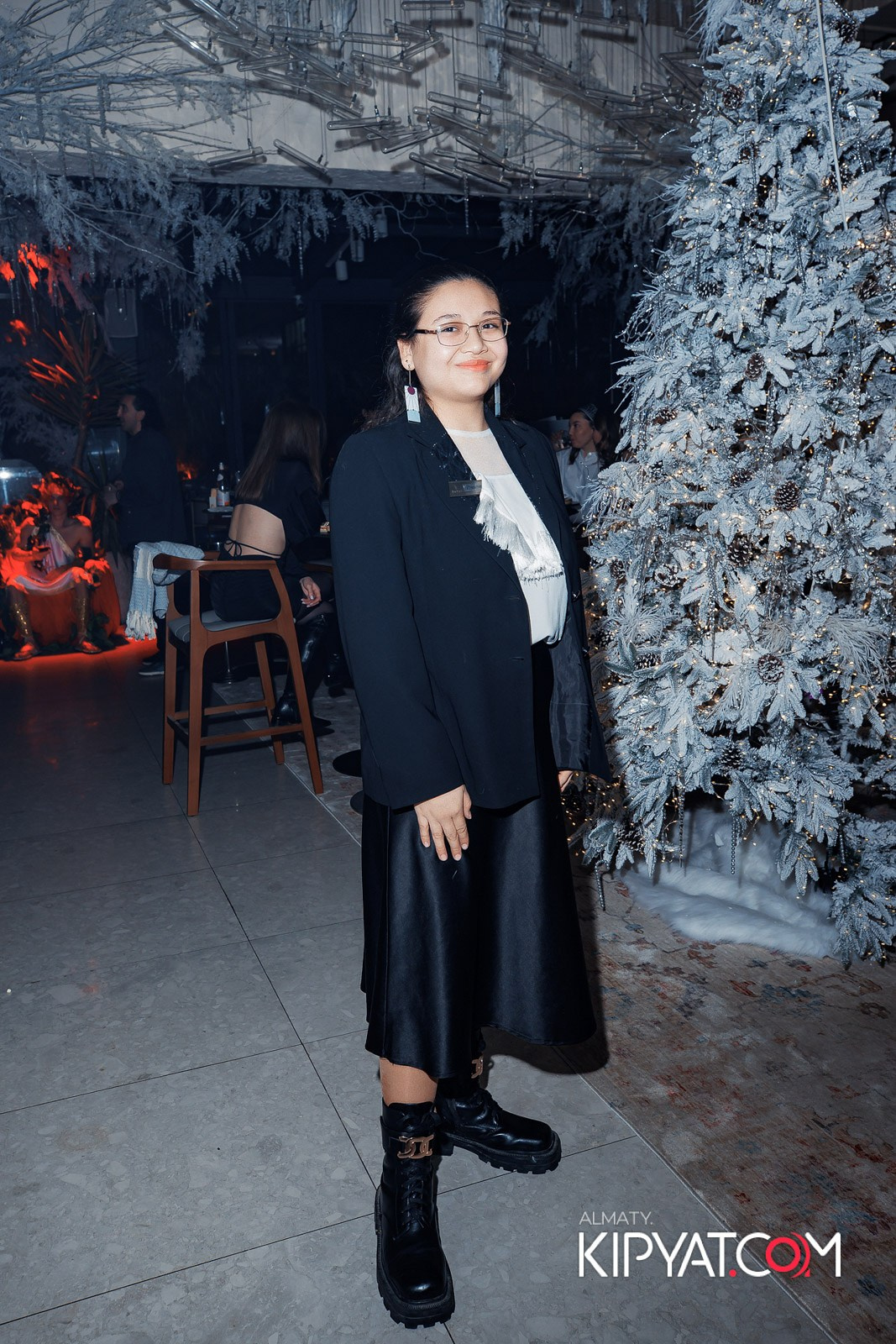 EDEN BAR & RESTAURANT. КИПЯТКОМ АЛМАТЫ!