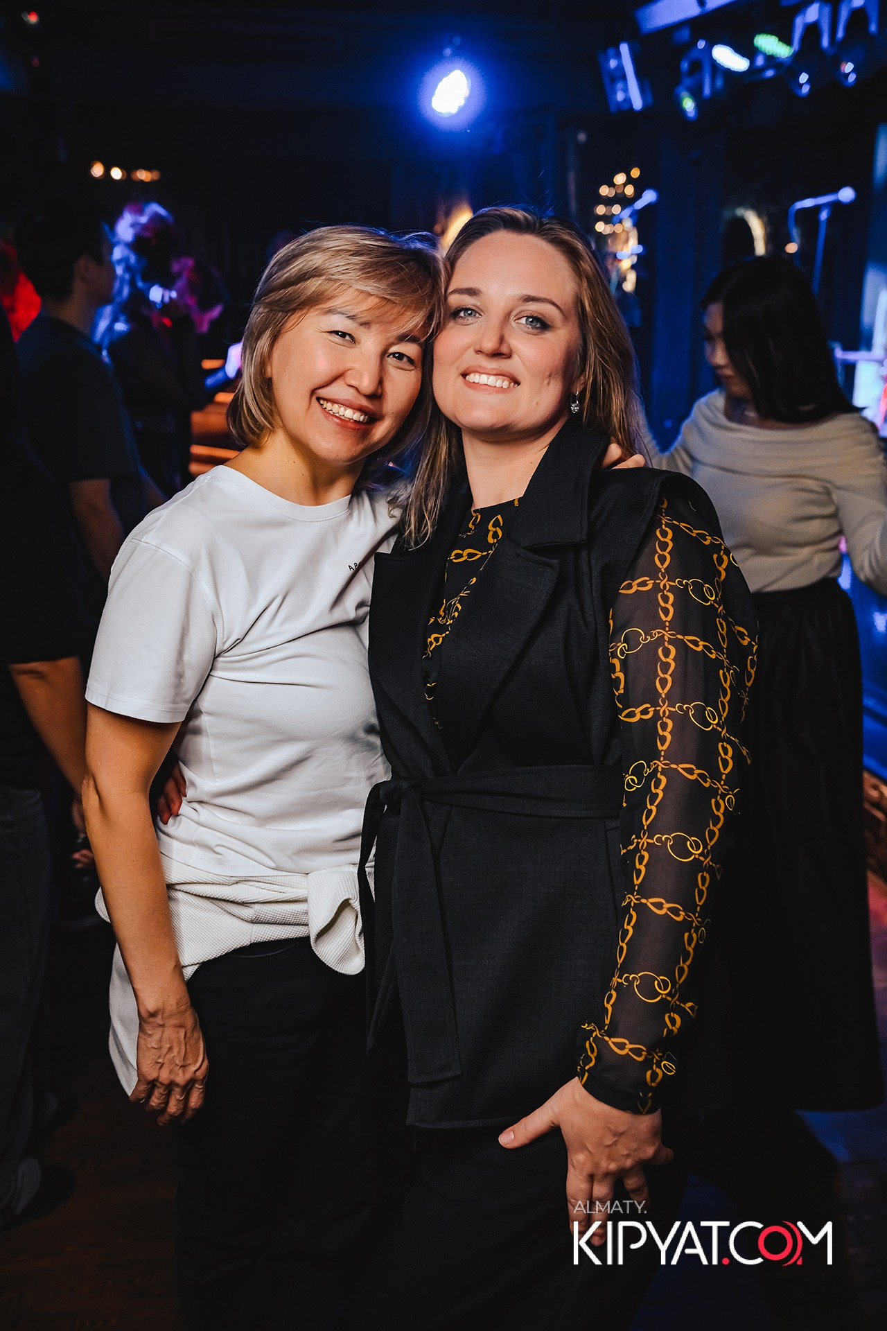 MUNCHEN PUB НА ПАНФИЛОВА. КИПЯТКОМ АЛМАТЫ!