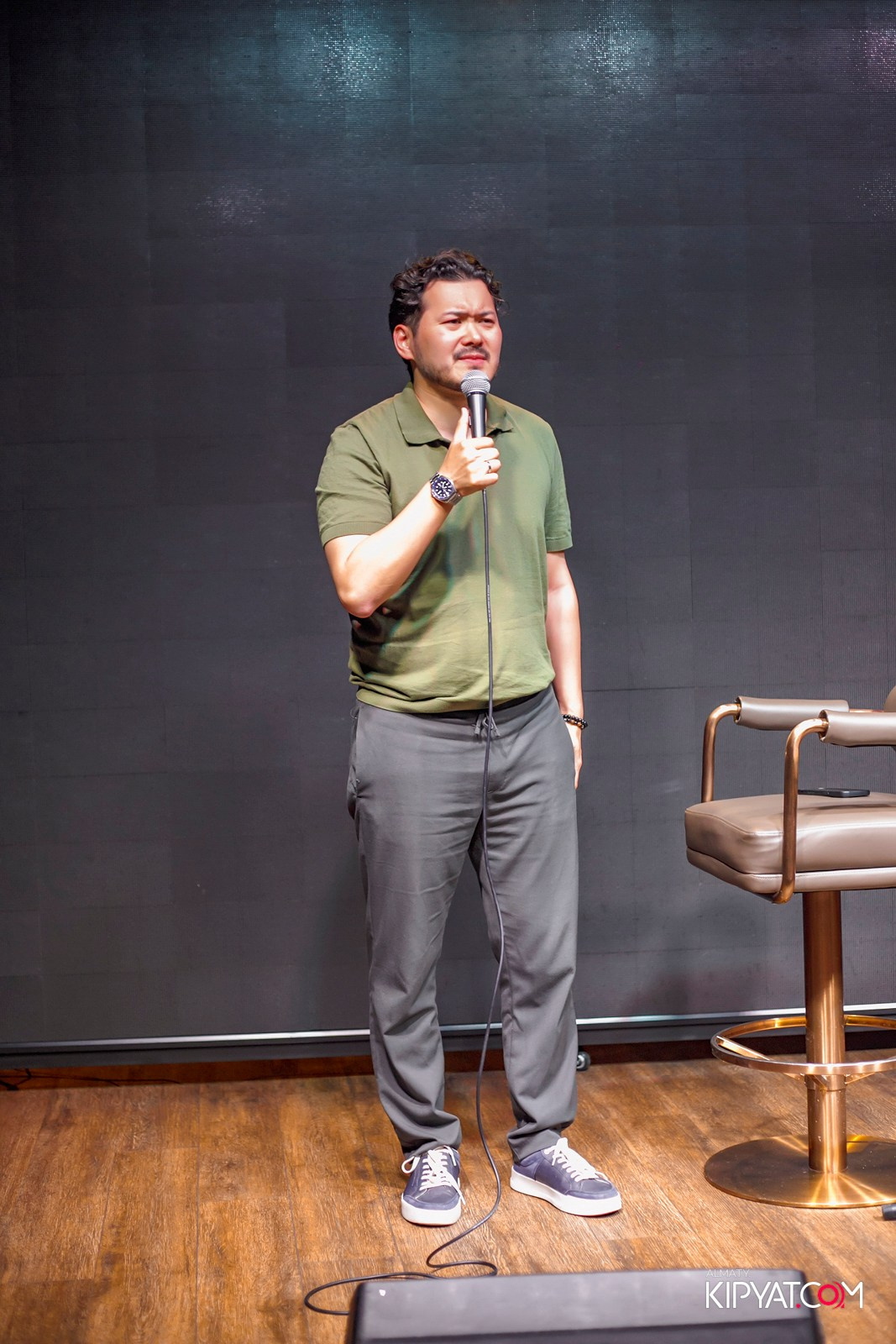 STAND UP КОНЦЕРТ АЛЕКСАНДРА МЕРКУЛЬ. КИПЯТКОМ АЛМАТЫ! Фотосъемка мероприятий в Алматы