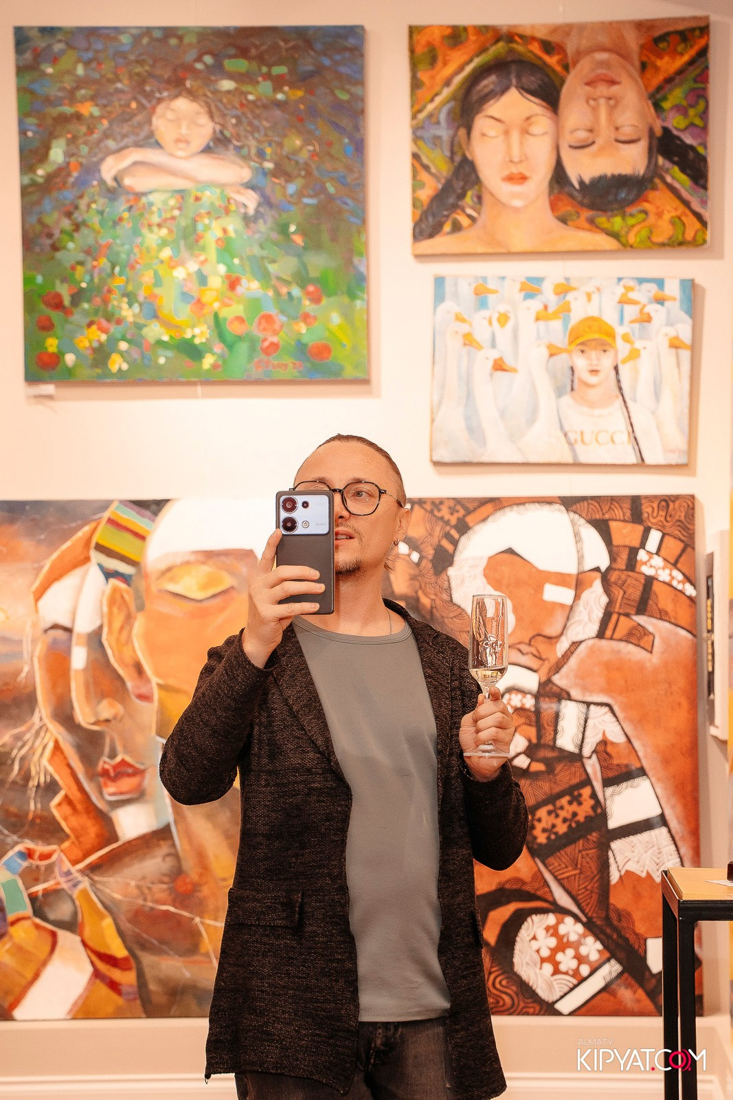 ОТКРЫТИЕ ХУДОЖЕСТВЕННОЙ ГАЛЕРЕИ ETNA ART LAB. КИПЯТКОМ АЛМАТЫ! Фотосъемка мероприятий в Алматы