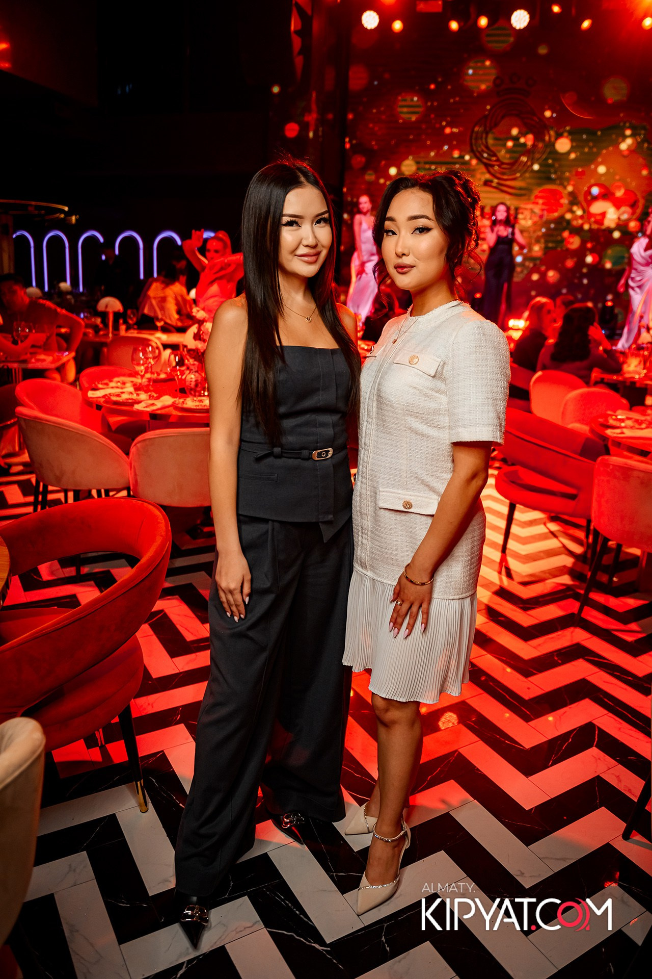 QUEEN. КИПЯТКОМ АЛМАТЫ!