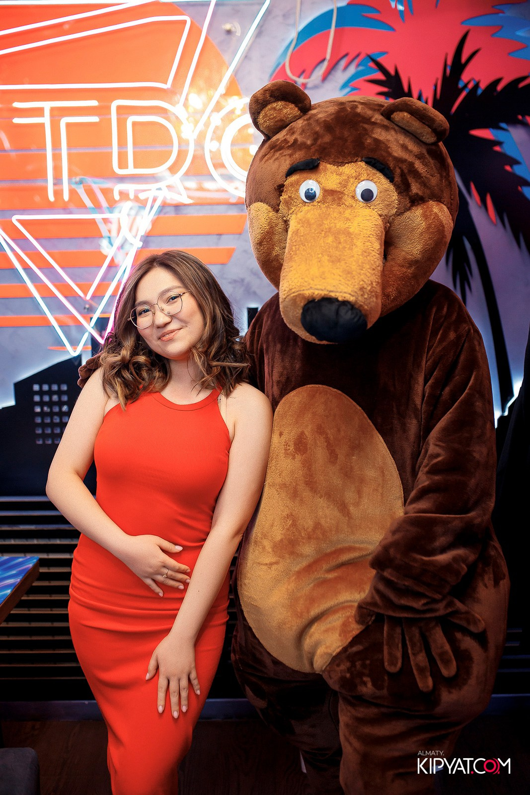 УХО И МЕДВЕДЬ НА ГАГАРИНА. КИПЯТКОМ АЛМАТЫ!