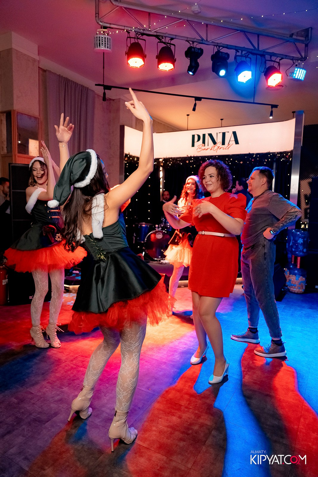 ПИНТА НА ТУЛЕБАЕВА. КИПЯТКОМ АЛМАТЫ! Фотосъемка мероприятий в Алматы