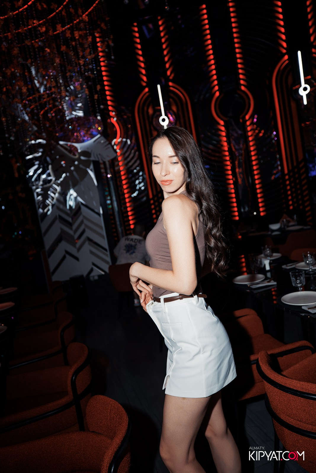 FRIENDS BAR & TERRACE. КИПЯТКОМ АЛМАТЫ!