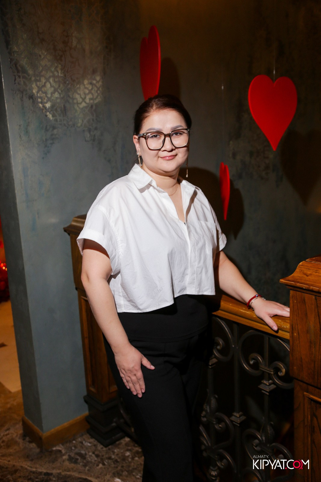 РЕСТОРАН ALAZANI НА КАБАНБАЙ БАТЫРА. КИПЯТКОМ АЛМАТЫ!