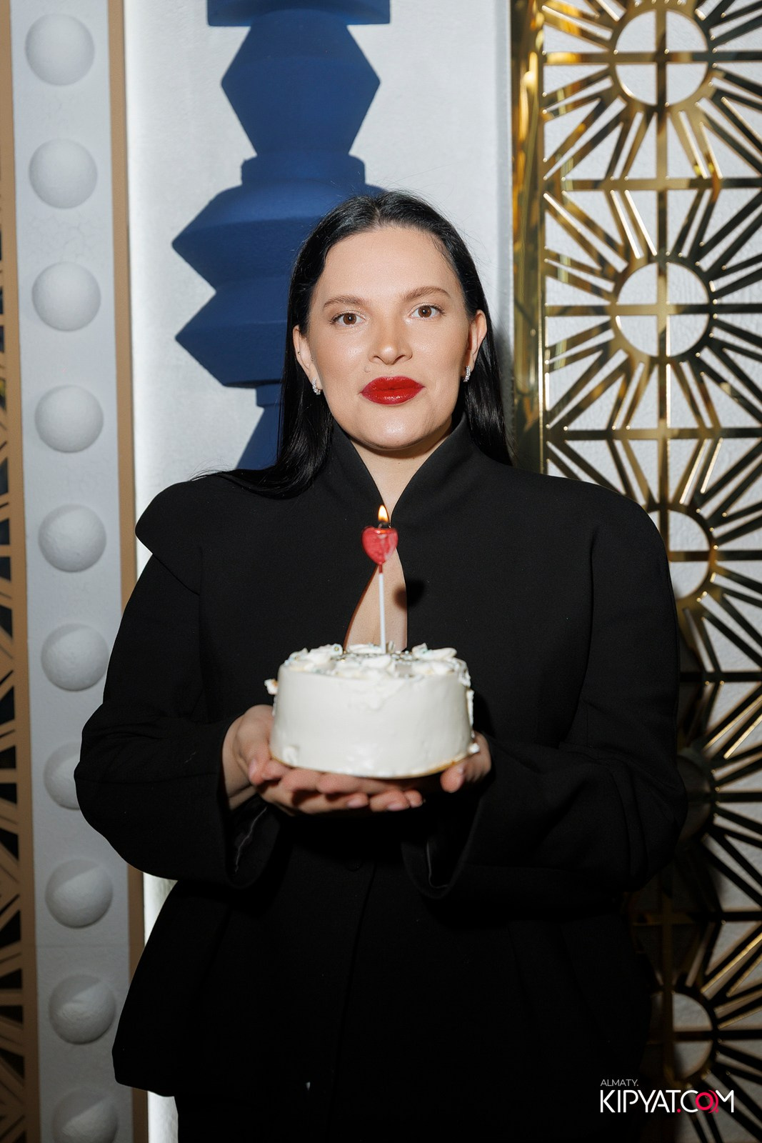 УХО И МЕДВЕДЬ НА КУРМАНАГАЗЫ. КИПЯТКОМ АЛМАТЫ! Фотосъемка мероприятий в Алматы