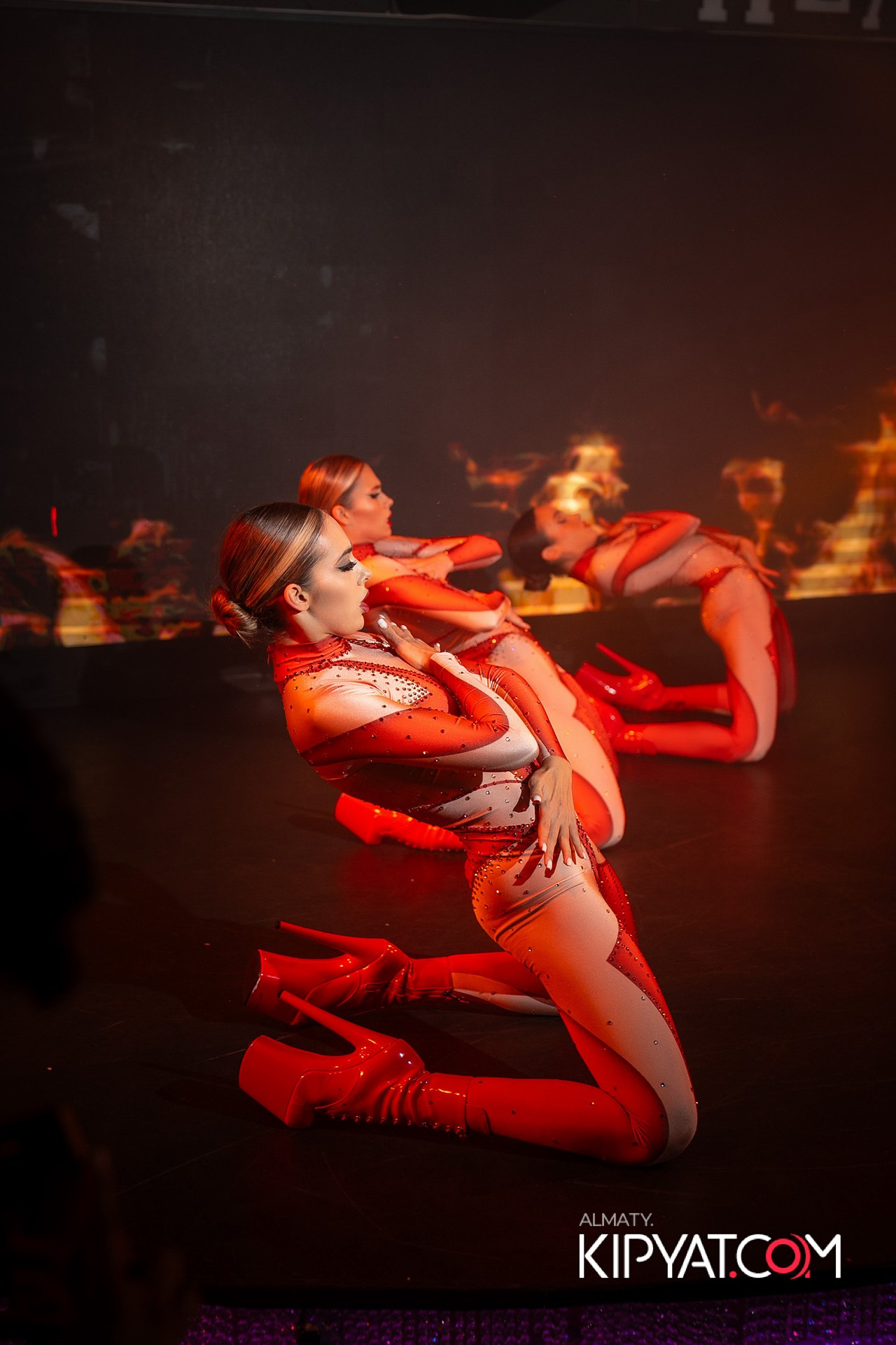 THE THEATER. КИПЯТКОМ АЛМАТЫ!