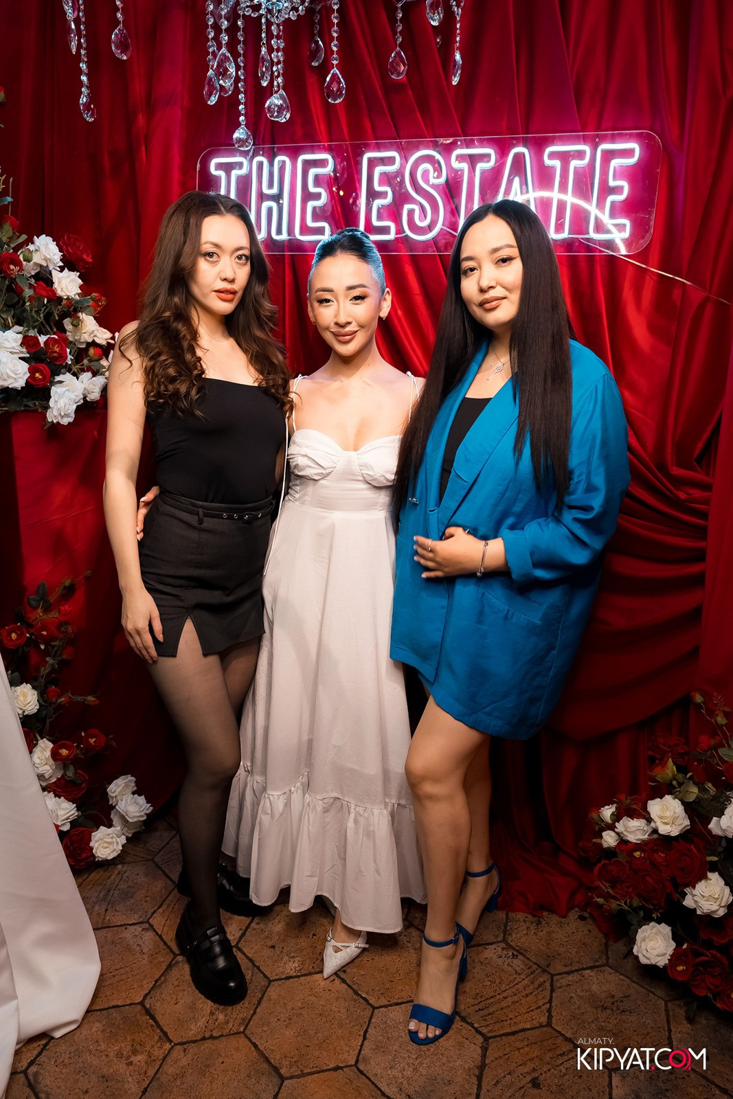 THE ESTATE КАРАОКЕ 1 ГОД. КИПЯТКОМ АЛМАТЫ!