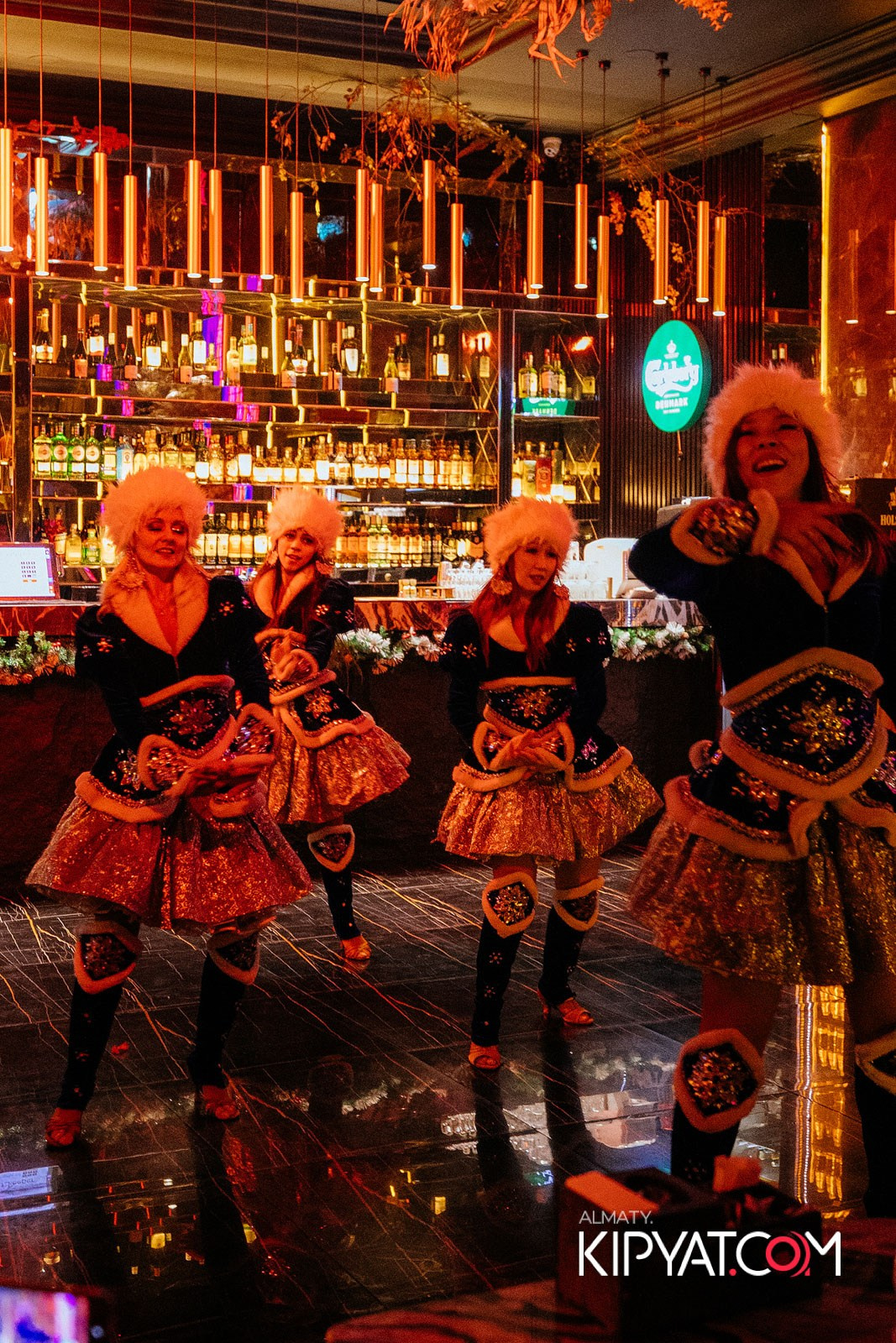 БАР ПАНАЕХАЛИ НА ДОСТЫК. КИПЯТКОМ АЛМАТЫ!