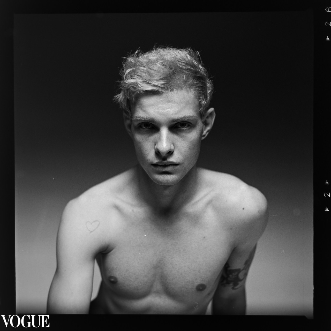 PhotoVogue. Костя Криштапович — фото и видео