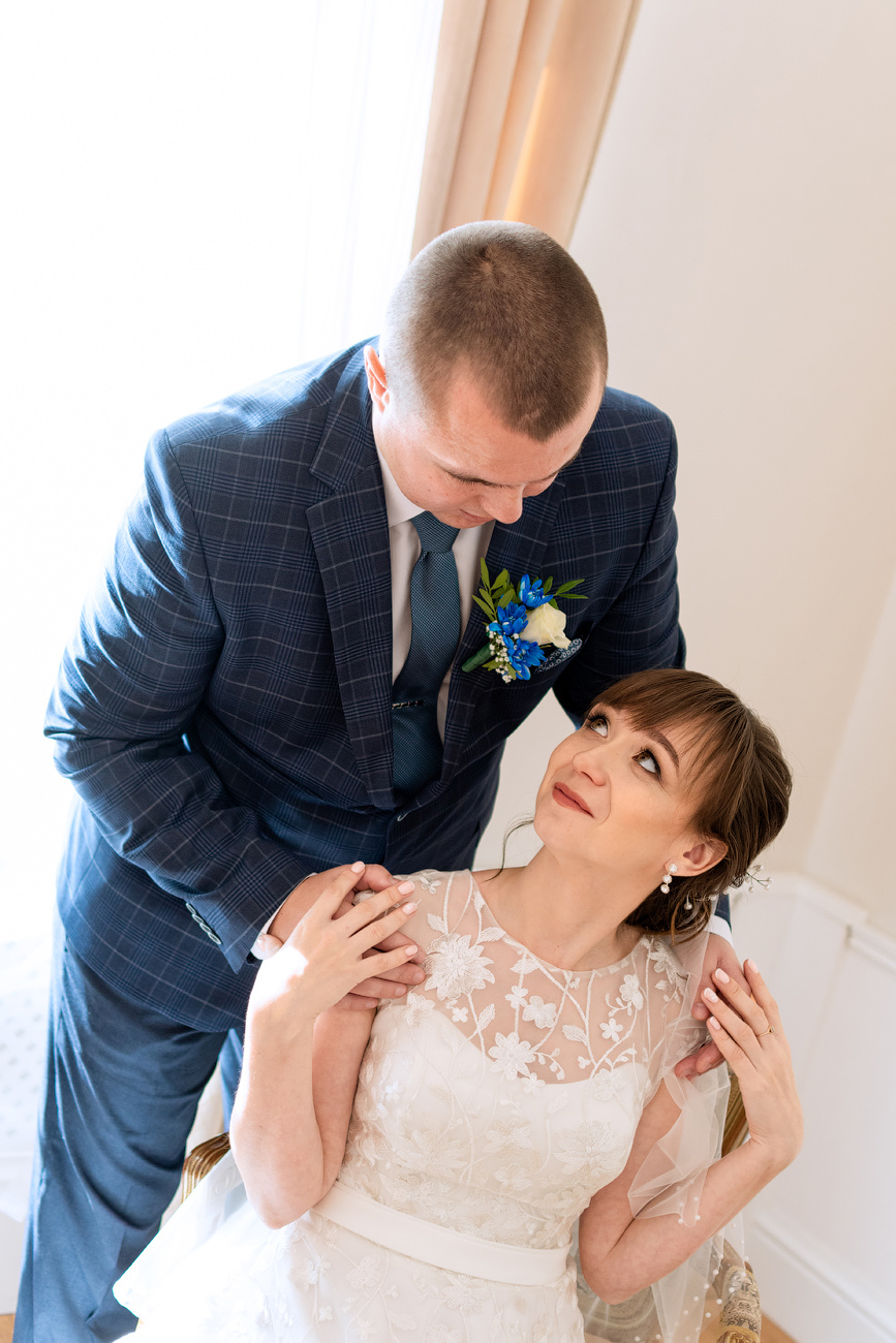 Свадьба Дмитрия и Яны. Загс города Псков. Майя Афзаал. Фотограф. Псков