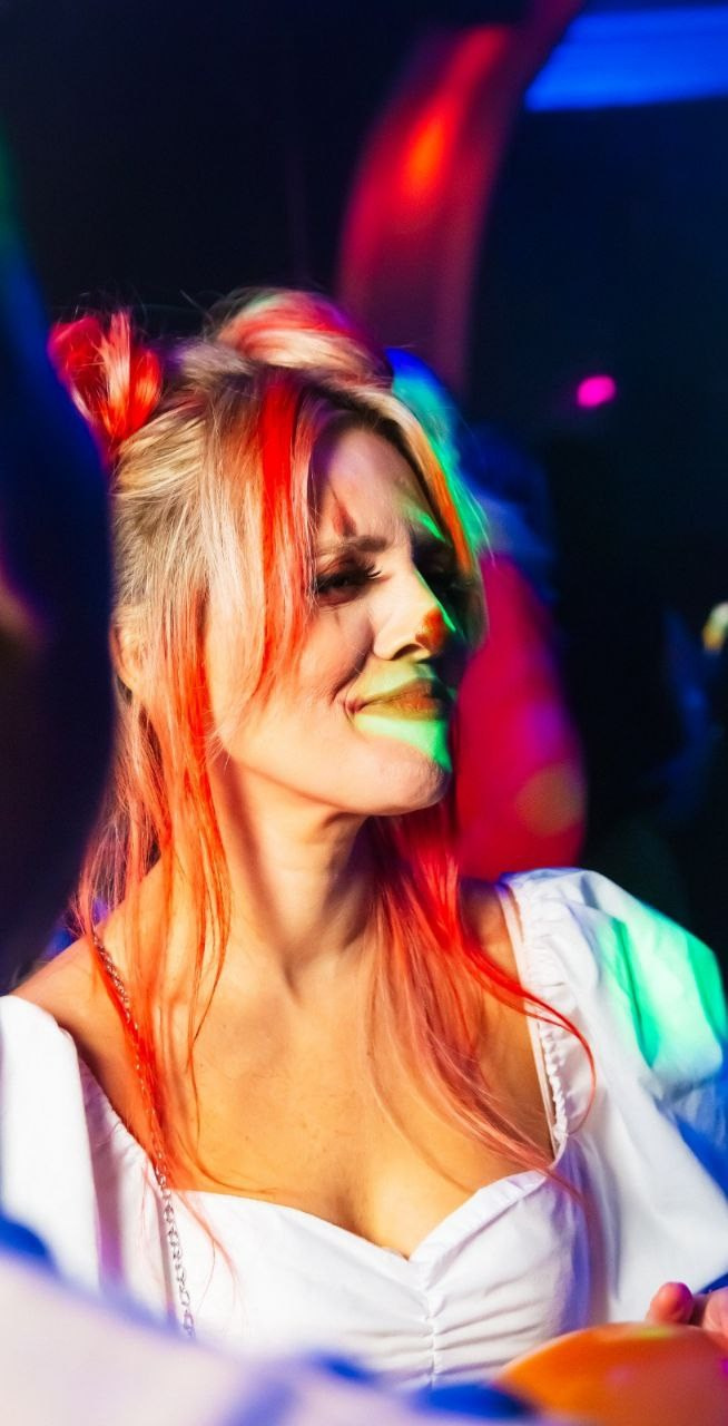 НОЧНАЯ ЖИЗНЬ