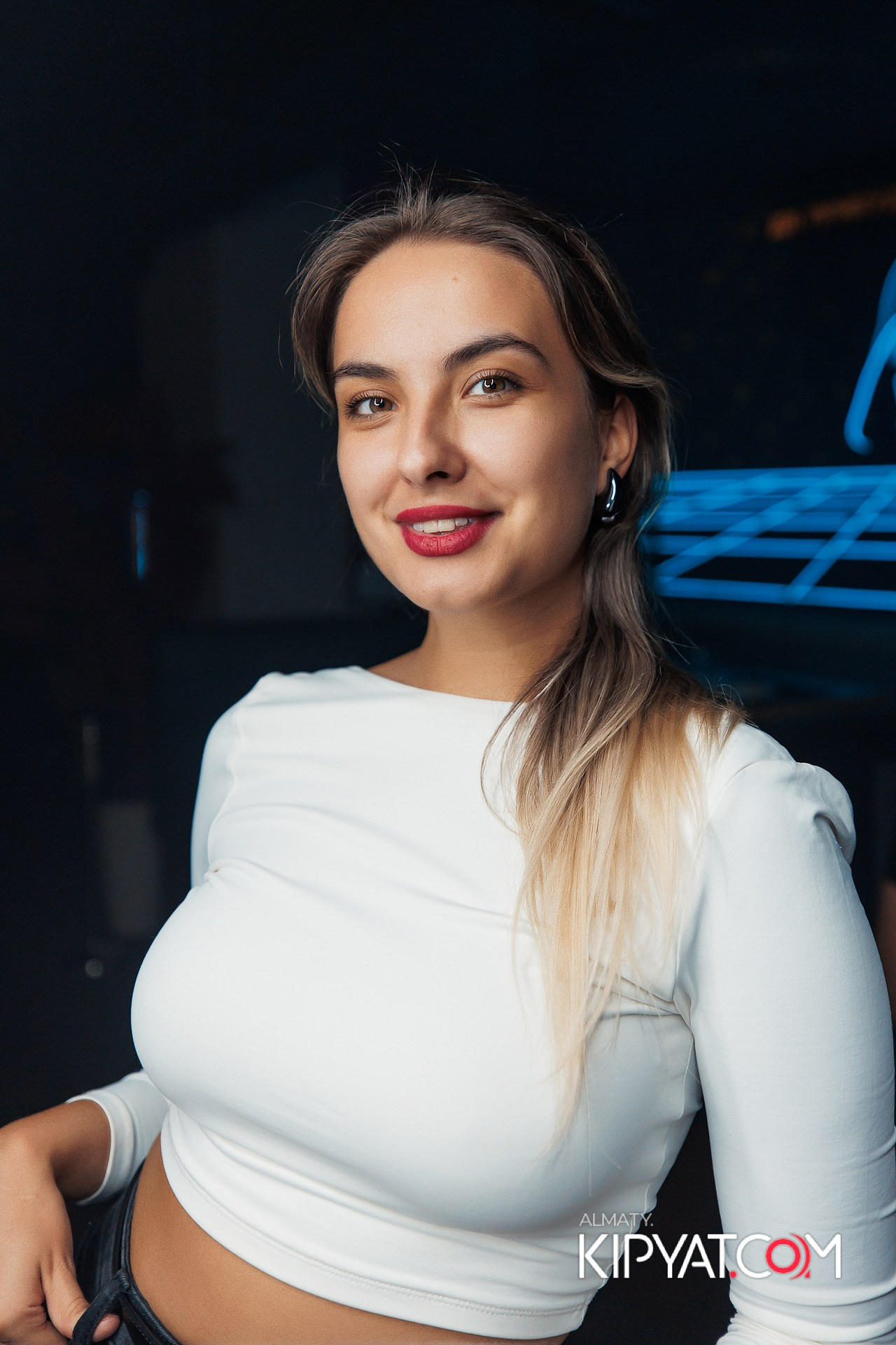 КОНЦЕРТ ГРУППЫ HIFI SANTA BARBARA. КИПЯТКОМ АЛМАТЫ!