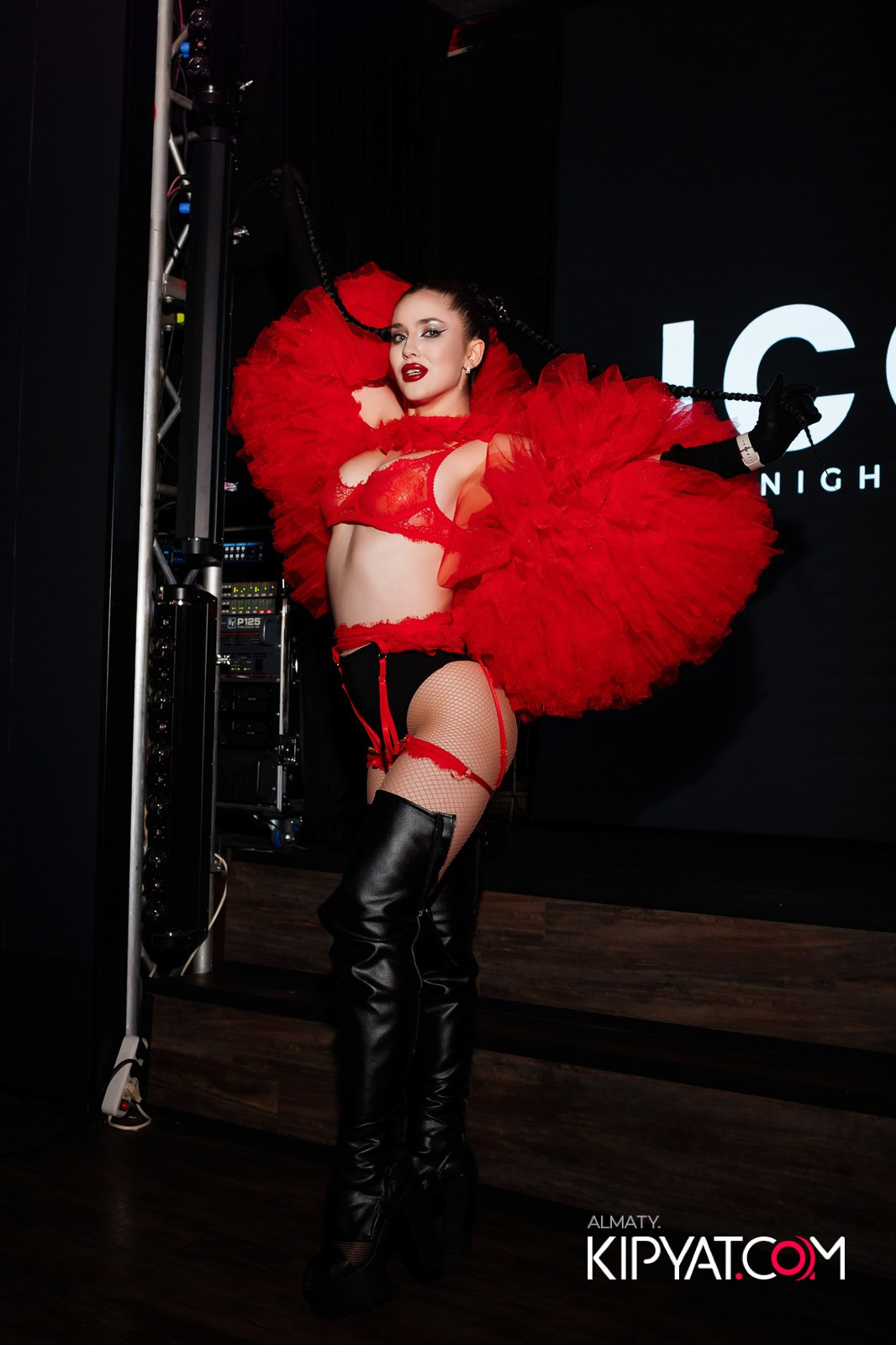 НОЧНОЙ КЛУБ ICON. КИПЯТКОМ АЛМАТЫ!