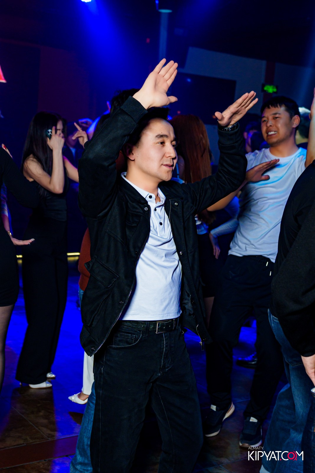 ARAGOSTA. КИПЯТКОМ АЛМАТЫ!