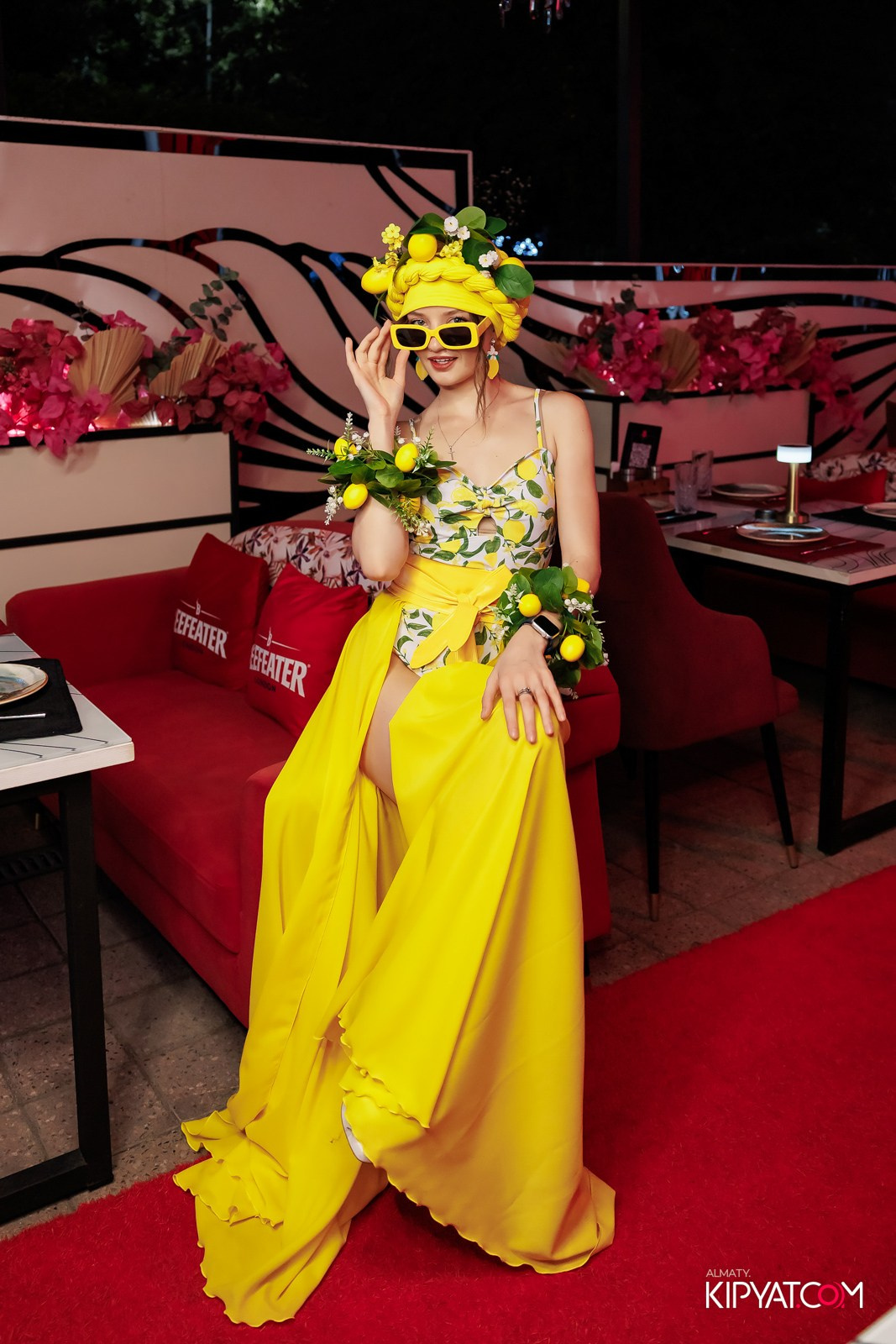 ЗАЯ, НА БИС. КИПЯТКОМ АЛМАТЫ!