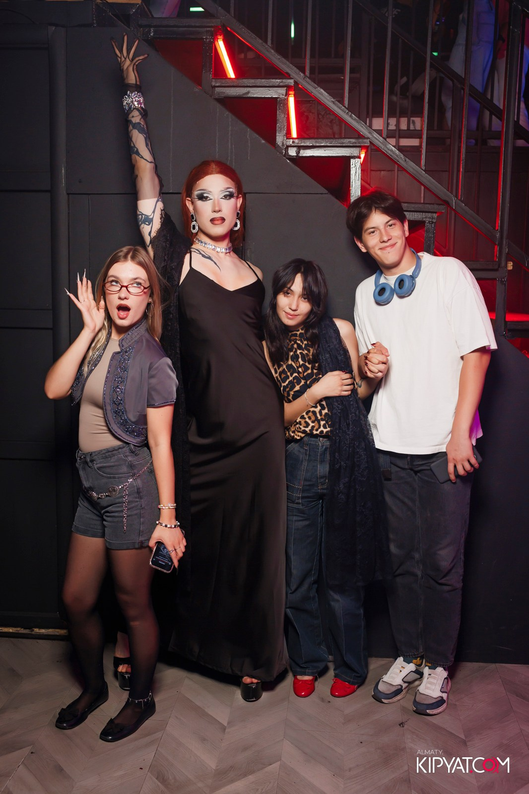 НОЧНОЙ КЛУБ ICON. КИПЯТКОМ АЛМАТЫ!