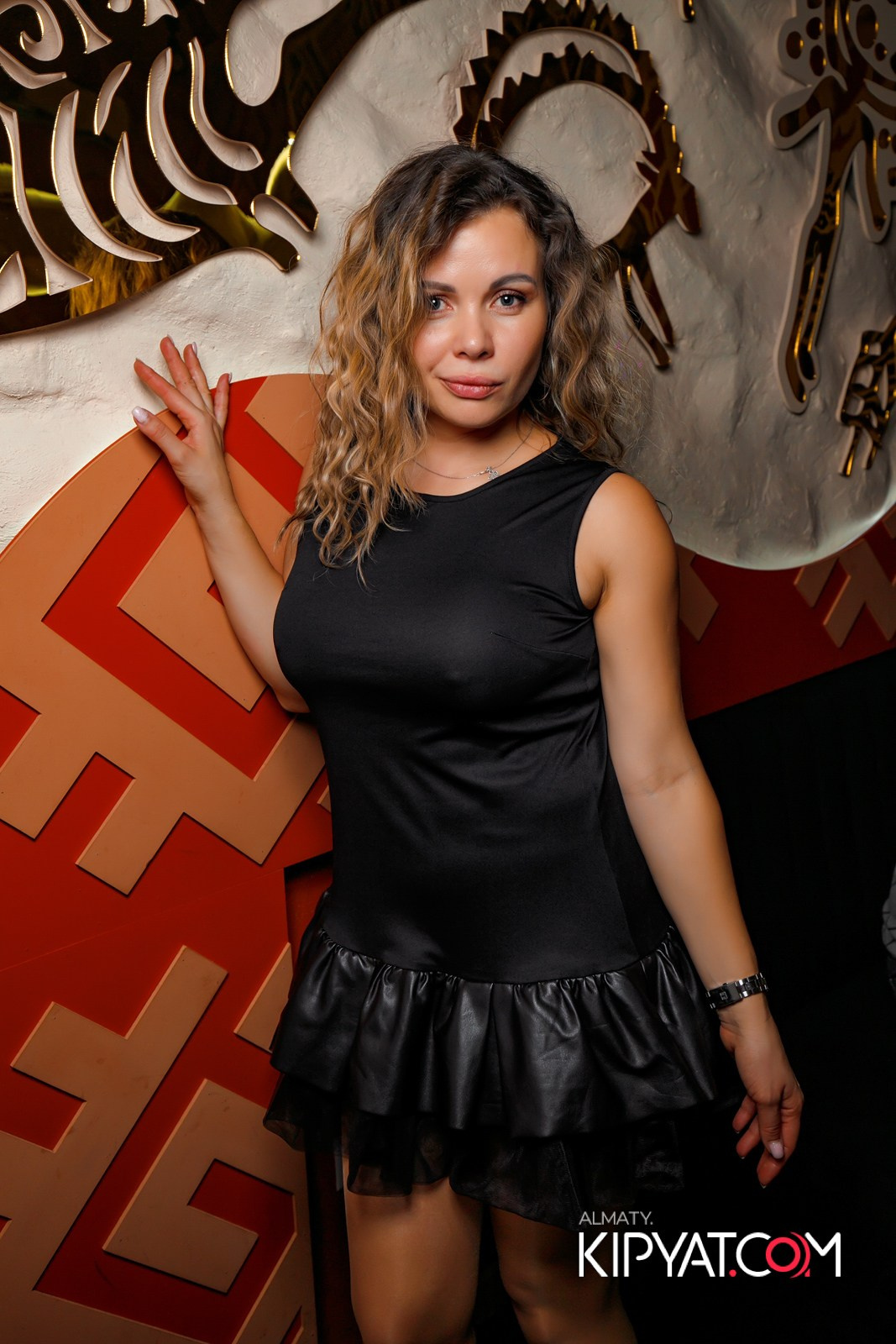 УХО И МЕДВЕДЬ НА ГАГАРИНА. КИПЯТКОМ АЛМАТЫ!