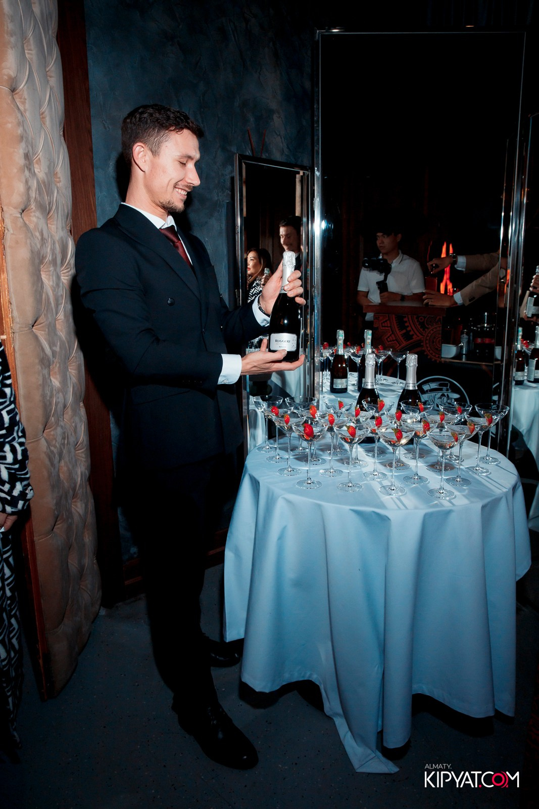 LAUREATE 5 YEARS. КИПЯТКОМ АЛМАТЫ! Фотосъемка мероприятий в Алматы