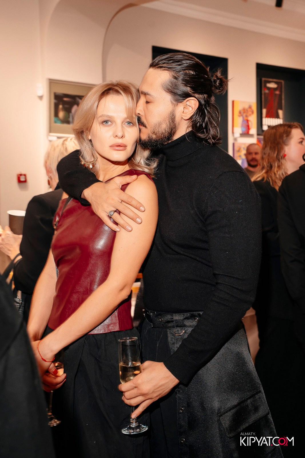 ОТКРЫТИЕ ХУДОЖЕСТВЕННОЙ ГАЛЕРЕИ ETNA ART LAB. КИПЯТКОМ АЛМАТЫ! Фотосъемка мероприятий в Алматы