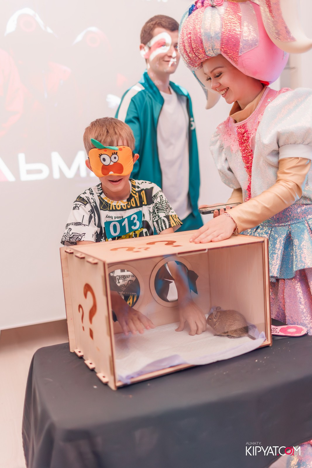 КВЕСТ-ШОУ ALAROVICH ИГРА В КАЛЬМАРА. КИПЯТКОМ АЛМАТЫ!