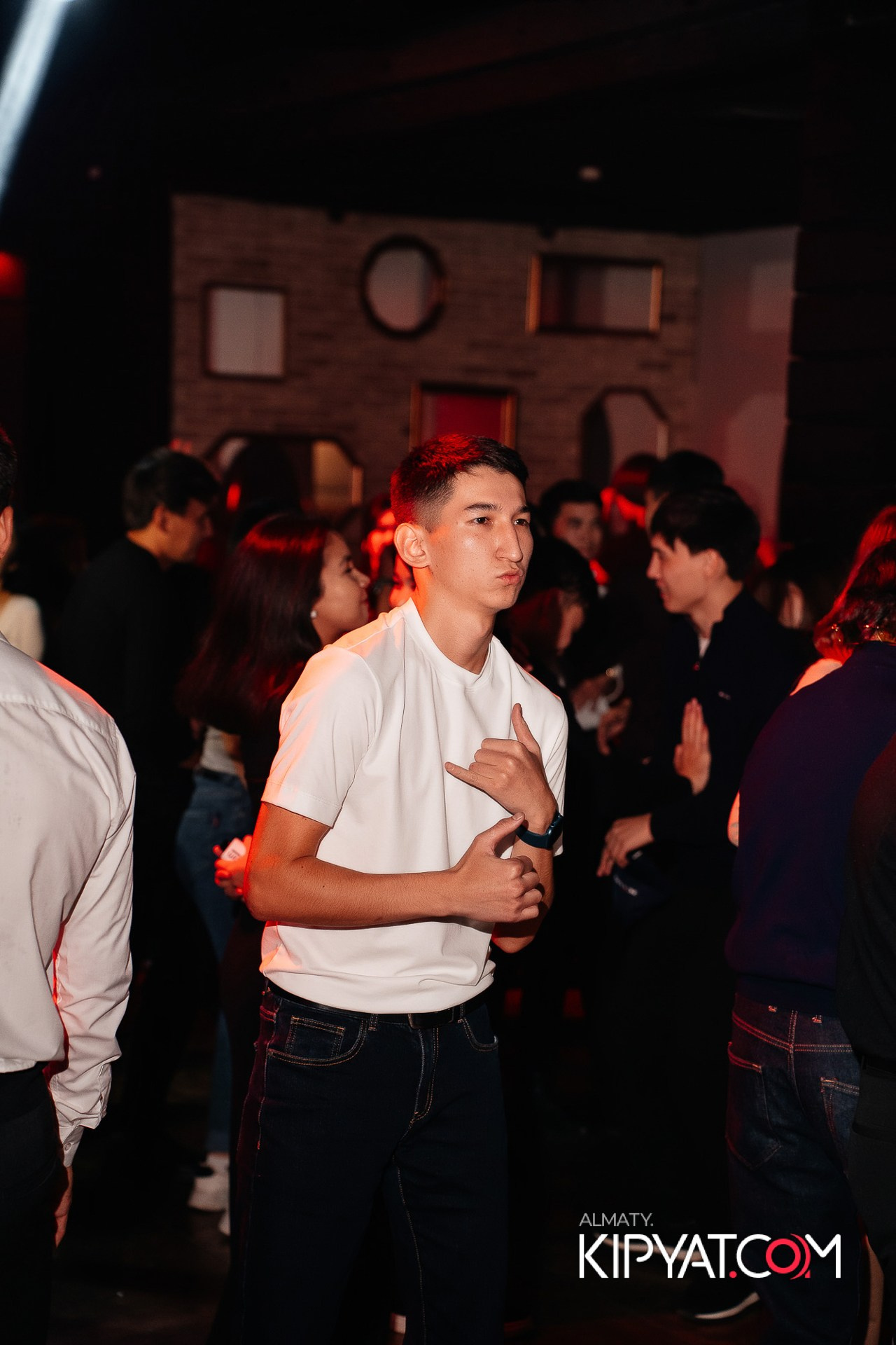 ARAGOSTA. КИПЯТКОМ АЛМАТЫ!