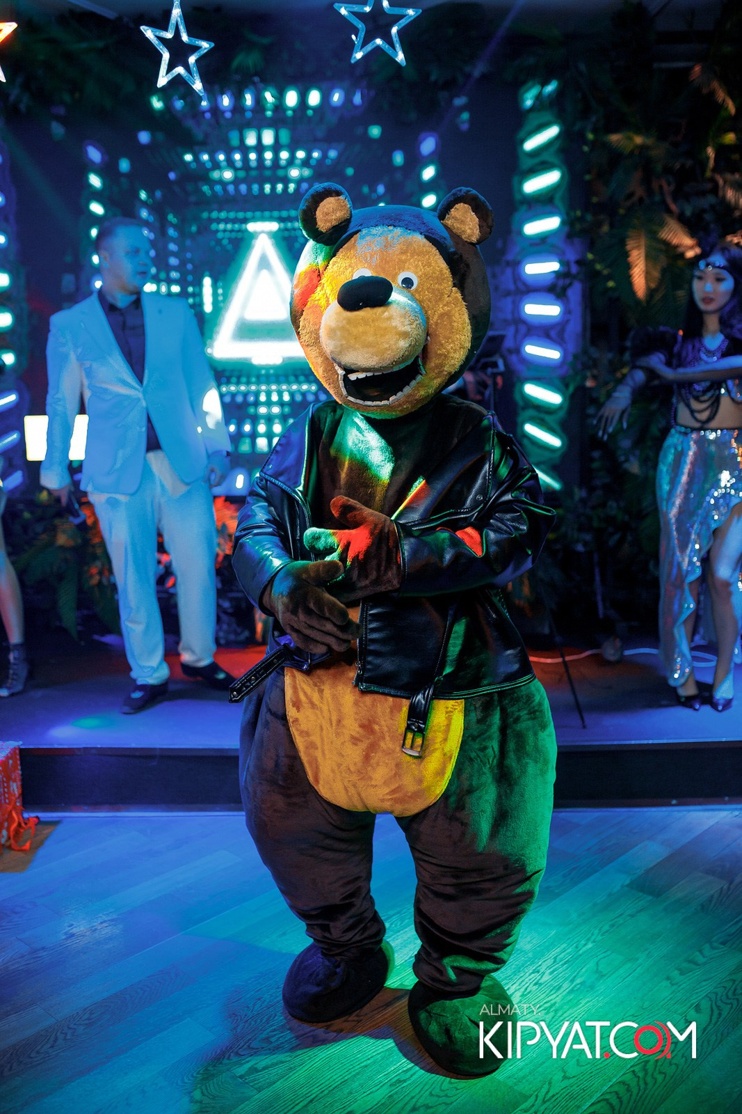 УХО И МЕДВЕДЬ НА КУРМАНГАЗЫ. КИПЯТКОМ АЛМАТЫ!