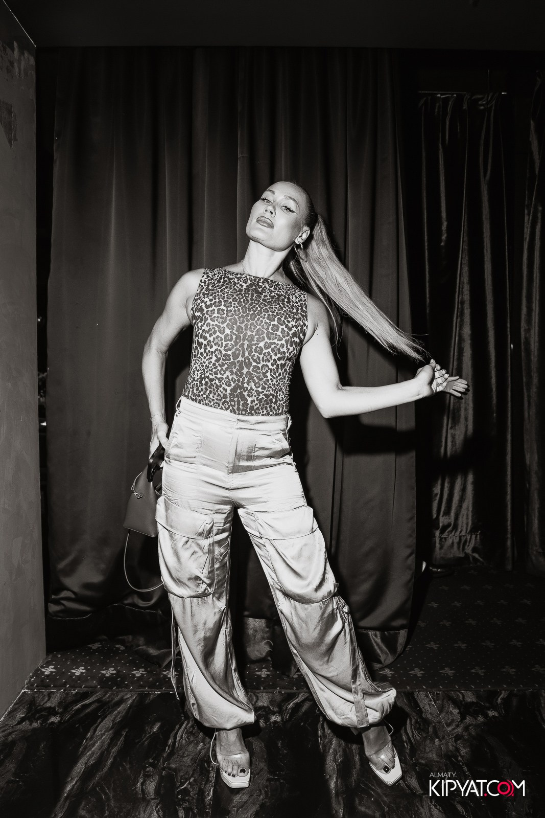 MARUV THE THEATER. КИПЯТКОМ АЛМАТЫ!