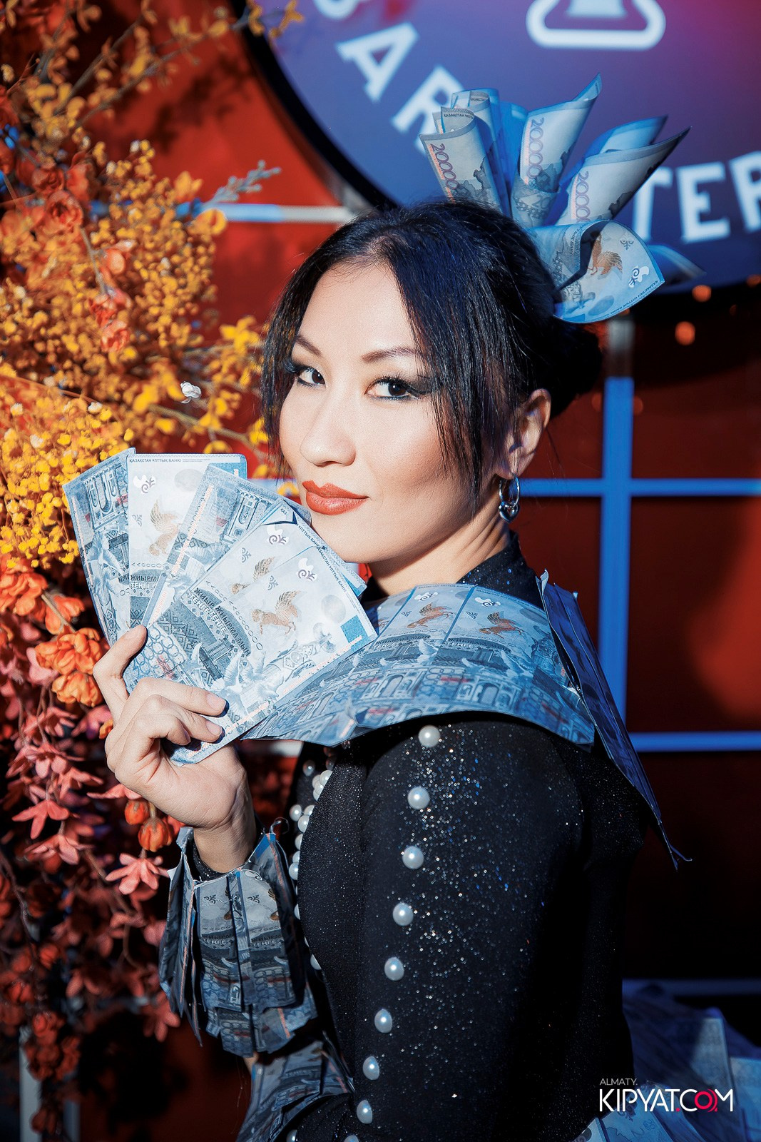 FRIENDS BAR & TERRACE. КИПЯТКОМ АЛМАТЫ!