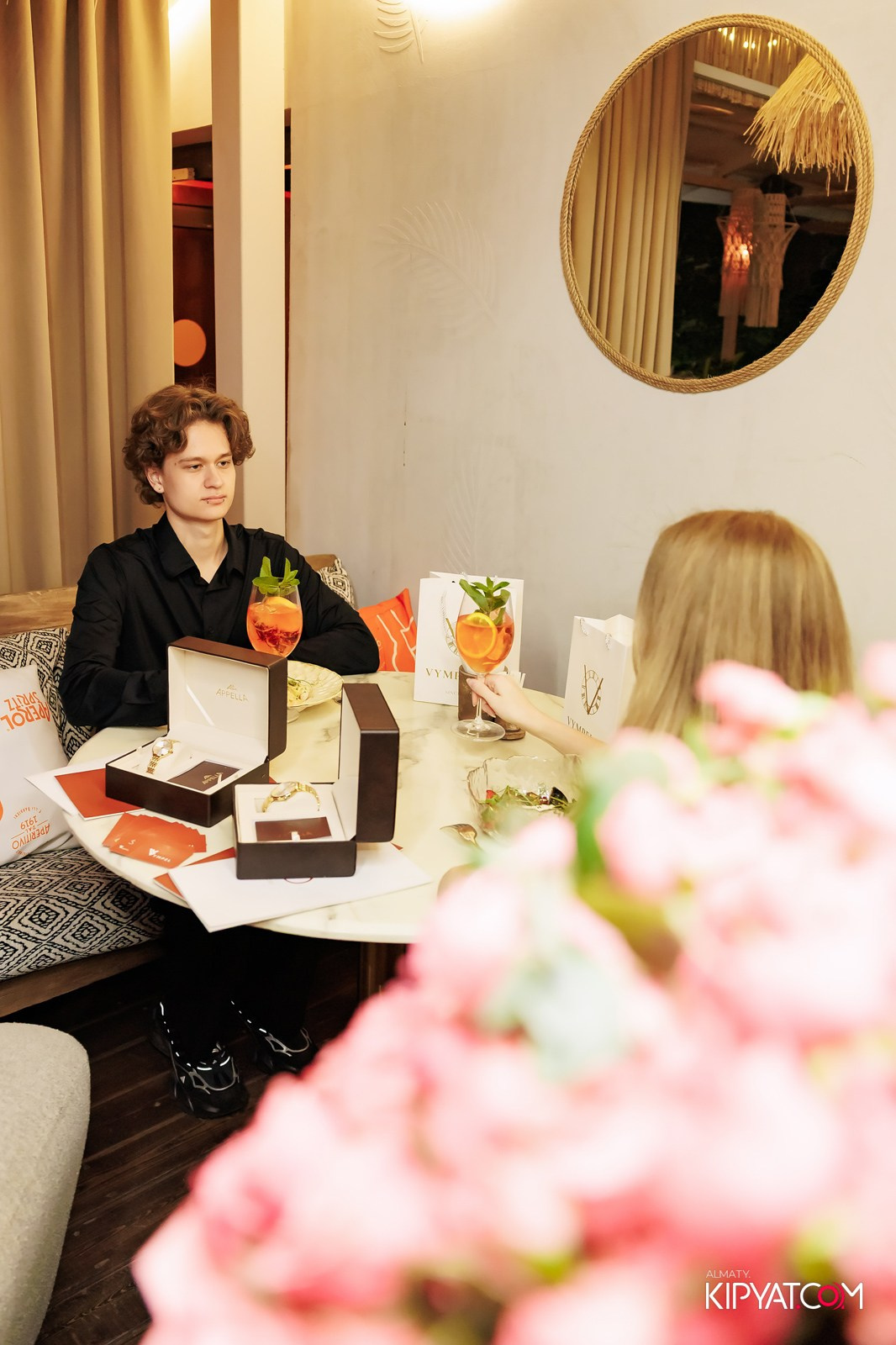 ŚANTI SUMMER TERRACE. КИПЯТКОМ АЛМАТЫ!