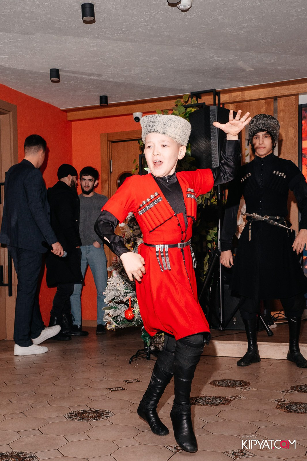 MODI RESTORANCHIK. КИПЯТКОМ АЛМАТЫ!