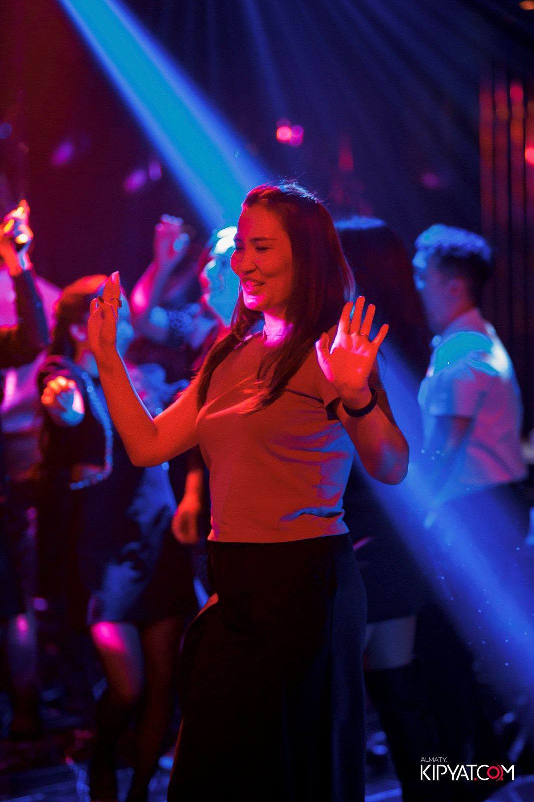 MOOD KAROKE & BAR. КИПЯТКОМ АЛМАТЫ! Фотосъемка мероприятий в Алматы