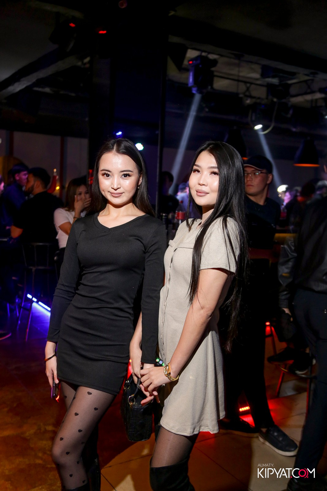 ARAGOSTA ДИСКО-БАР. КИПЯТКОМ АЛМАТЫ!