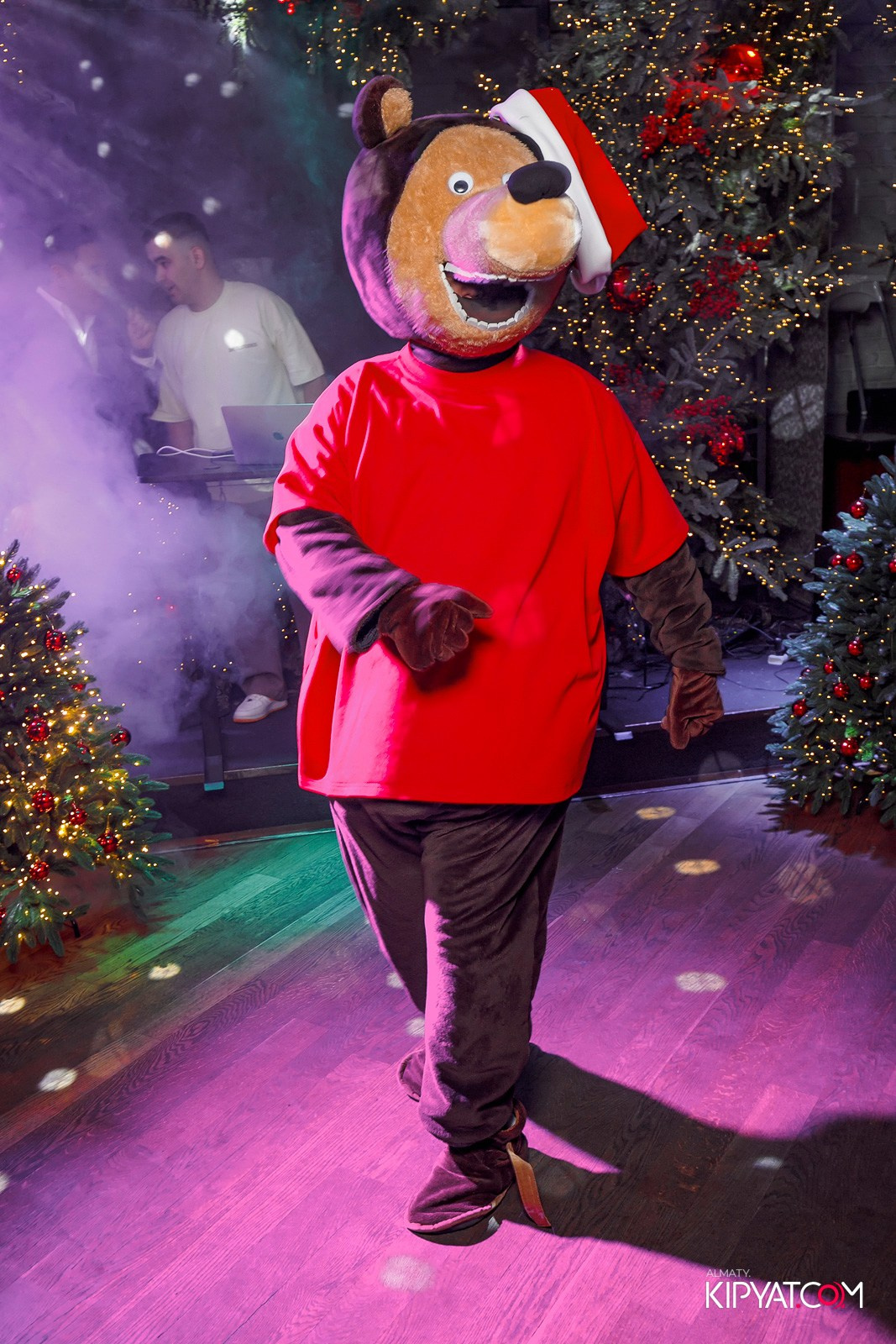 УХО И МЕДВЕДЬ НА КУРМАНГАЗЫ. КИПЯТКОМ АЛМАТЫ! Фотосъемка мероприятий в Алматы