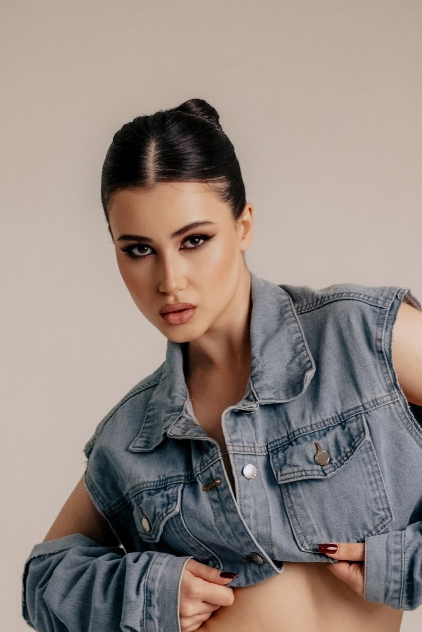 Съёмка с искусственным светом. Фотограф Иванова Елена в Иркутске