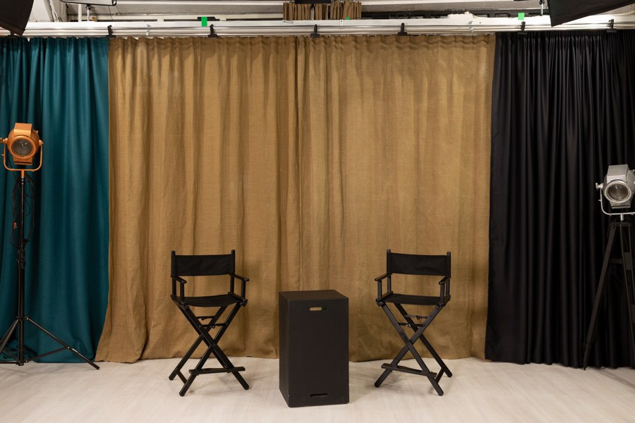 Профессиональная фотосессия в студии Алматы.