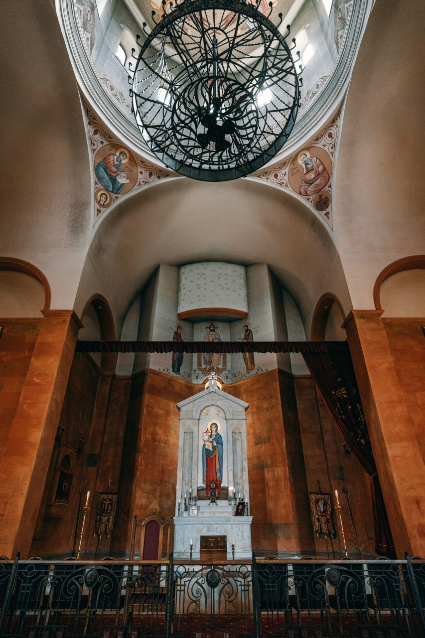 Фотограф на крещение в Тюмени Александр Шалагин