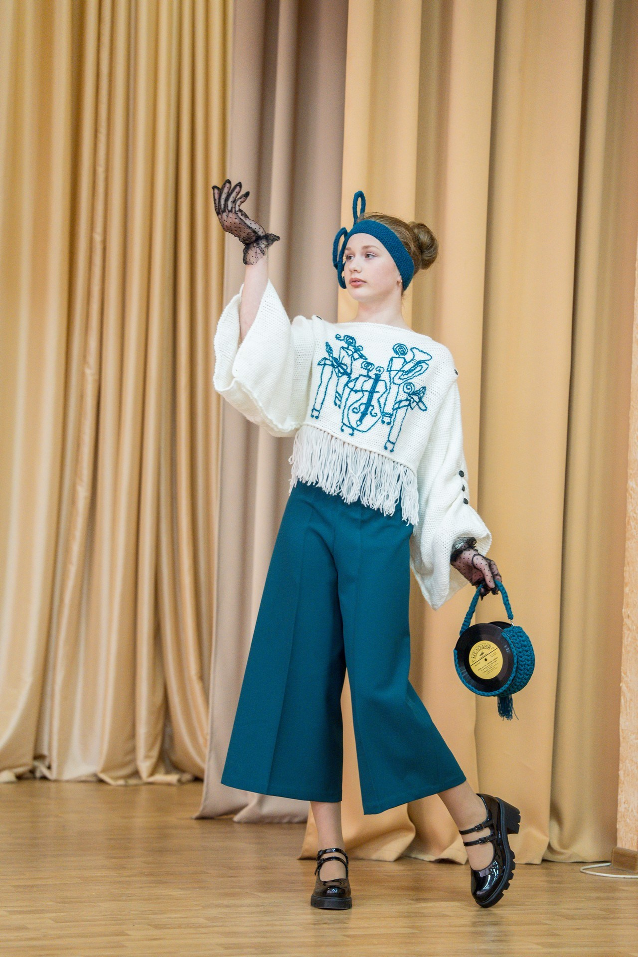 Царскосельский кутюрье. Репортажная съёмка в Санкт-Петербурге, Константин Петров