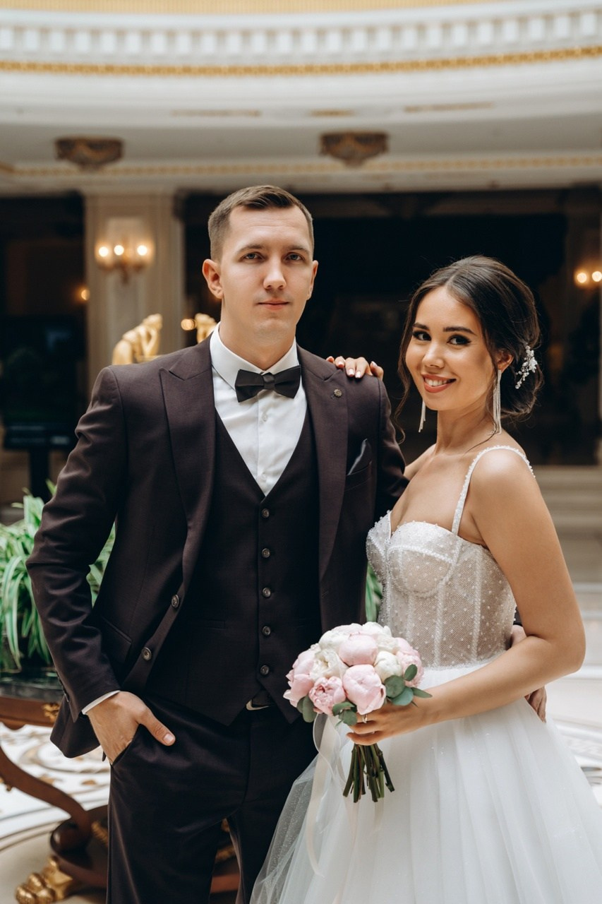 Свадебный образ. Профессиональный топ стилист по прическам и макияжу