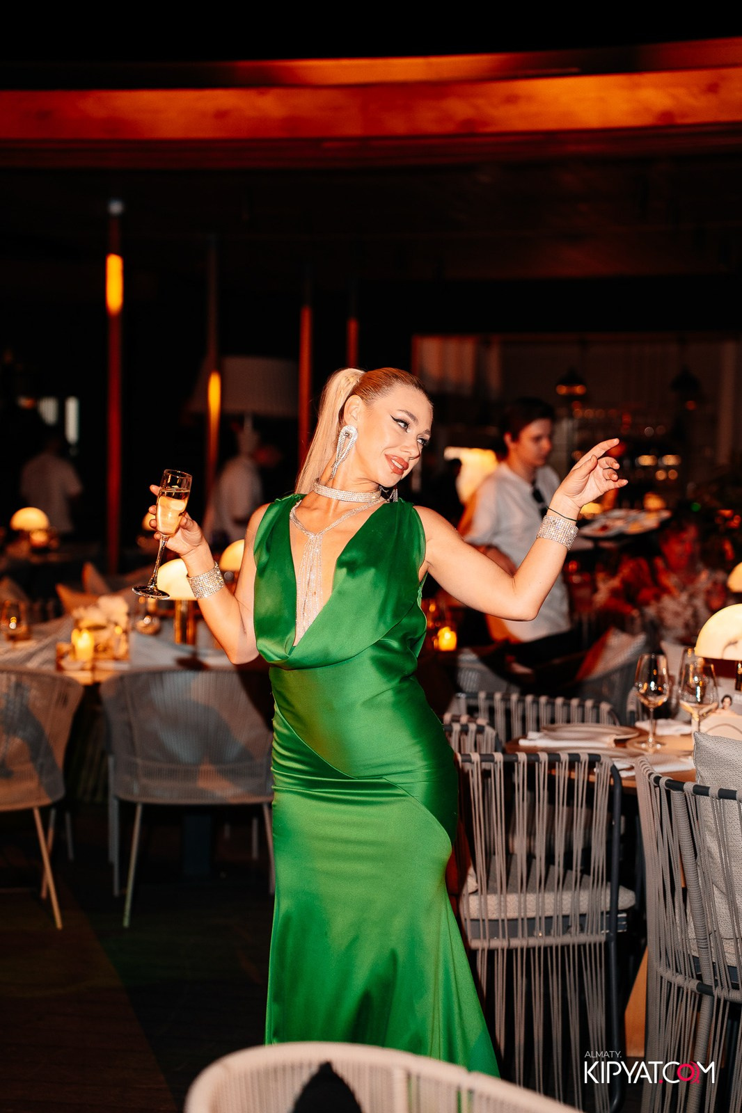 QUEEN. КИПЯТКОМ АЛМАТЫ! Фотосъемка мероприятий в Алматы