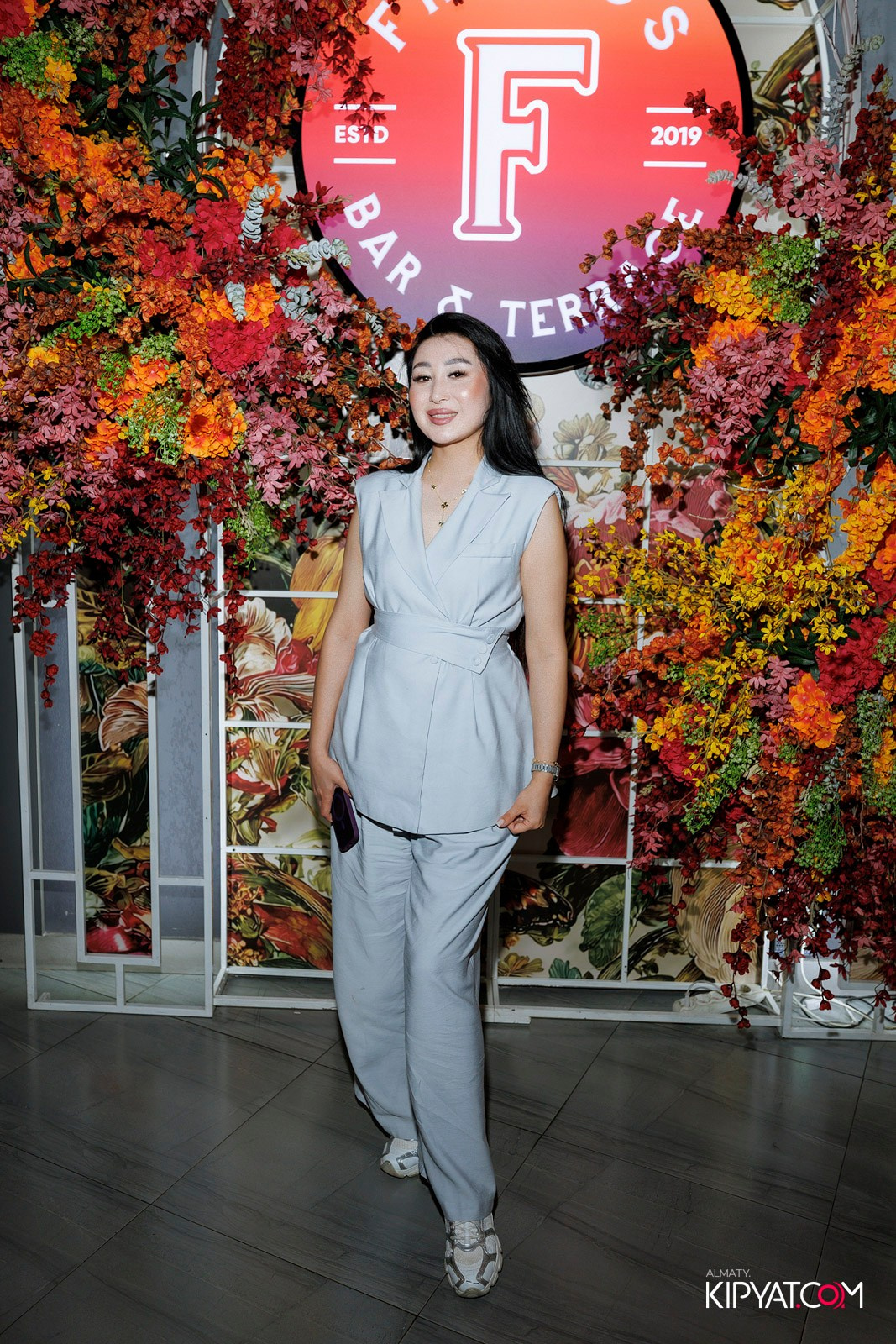 FRIENDS BAR & TERRACE. КИПЯТКОМ АЛМАТЫ! Фотосъемка мероприятий в Алматы