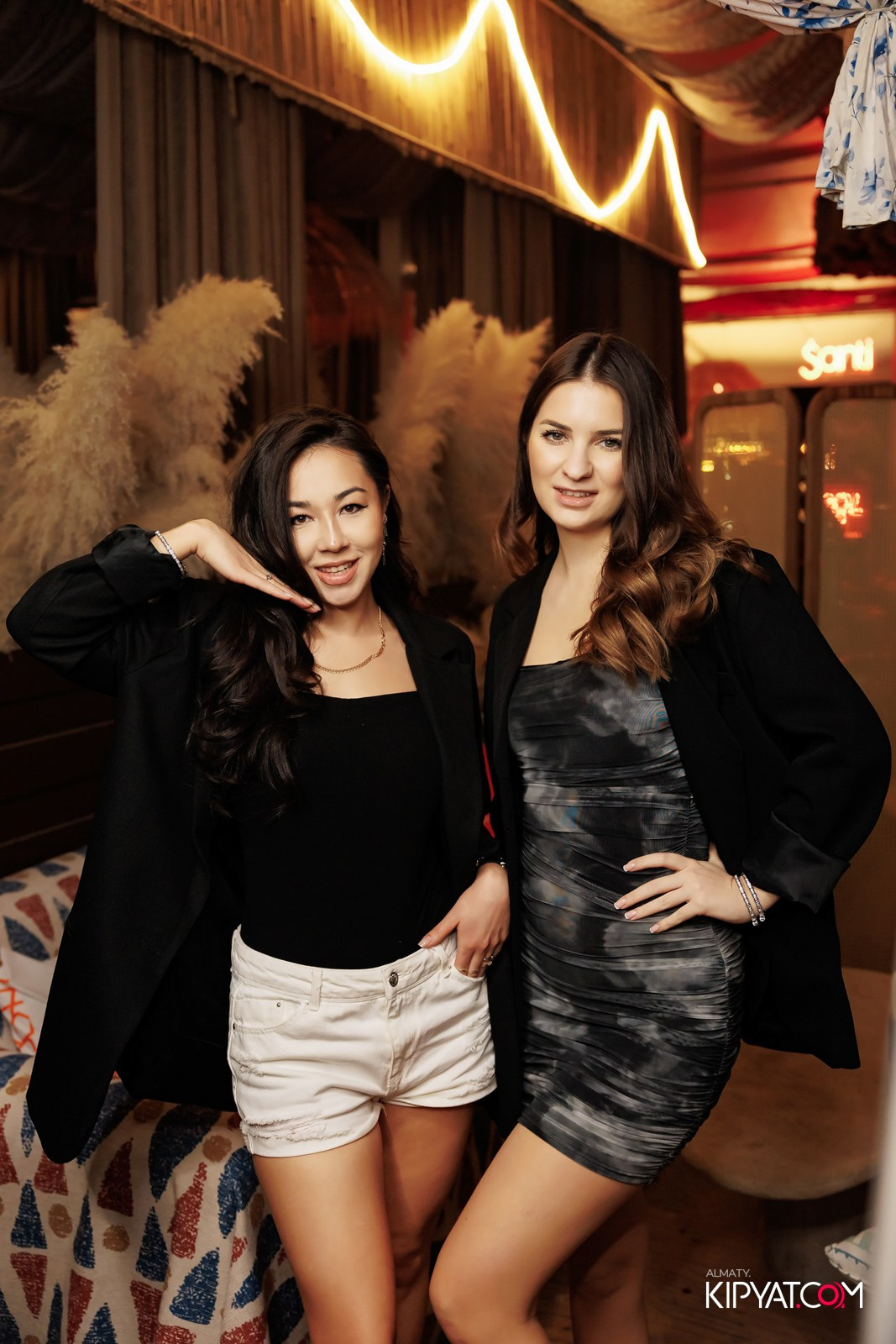 ŚANTI SUMMER TERRACE. КИПЯТКОМ АЛМАТЫ!